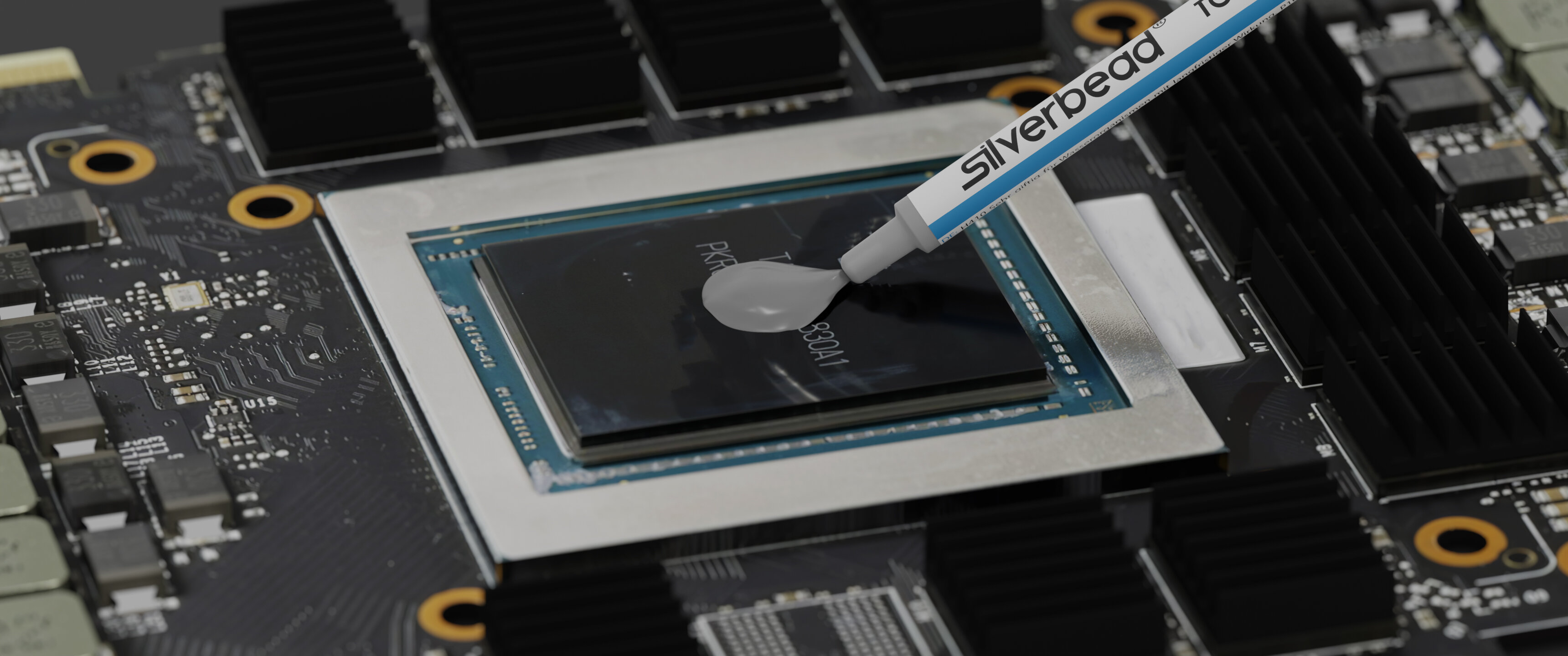 Silverbead Wärmeleitpaste TC-009 wird auf eine GPU aufgetragen